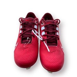 Nike renew women’s softball cleats red 7.5